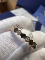 خاتم Bee My Love هاف دايموند نحيف من شوميه