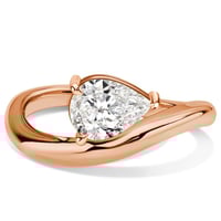 خاتم Jackie Thin Pear من شوميه 1 قيراط