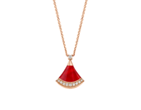 عقد ديفاز دريم روز قولد من بولغري هاف دايموند مع ح...