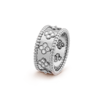 خاتم من فان كليف وسط