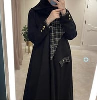 عبايات قماش شانيل بياقة