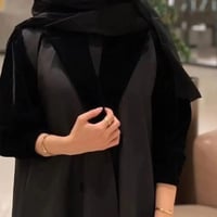 عبايه مخمل قطيفه لون اسود