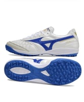 جزمة كرة قدم mizuno