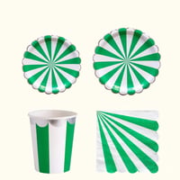 اخضر | Green