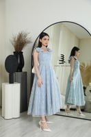 فستان سماوي بتطريز كامل