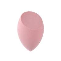 اسفنجة مكياج من اتنشن كير