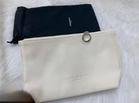 شنطة يد امبوريو ارماني فريجرانس للنساء (بيج)