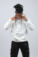 هودي اوفر سايز ابيض بطبعة SUMMER