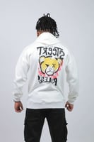 هودي اوفر سايز ابيض بطبعة TRGGTS