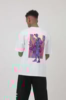 تيشرت اوفر سايز ابيض بطبعة فتى الساموراي S-155