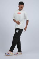 تيشرت اوفر سايز ابيض لوقو احمر بترفلاي