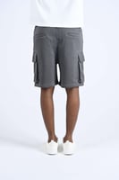 شورت رصاصي بجيوب