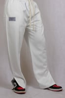 بنطلون اوفر سايز ابيض