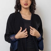 عباية سوداء سادة منقطة الكم دانتيل N1055