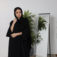 طرحة سوداء سادة مترين و 30 سم t3075