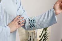 عباية بلونة باللون السماوي 5076