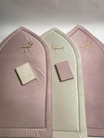 طقم سجادة صلاة و شرشف صلاة - لون سكري