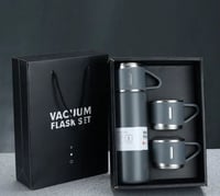 VACUUM FLASK SET - مق قهوة مع كوبين