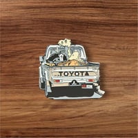 استيكر لاصق معدن 3M - سيارة شاص تويوتا