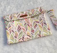 شنط ايباد مميزة مع مسكة يد