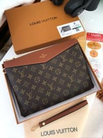 باوتش لويس فيتون LV