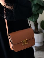 شنطة نسائية ماركة سيلين Celine بني فاتح