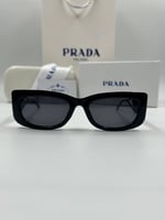 نظارات برادا PRADA