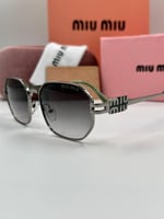 نظارات ميو ميو Miu Miu