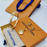 سلسال لويس فيتون