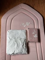 طقم الباليسية - ابيض وزهري