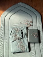 طقم مطرز - تفني