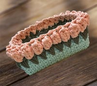 سلة للورد او التوزيعات وسط