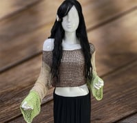 بلوزة نسائية