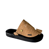 حذاء شرقى مرتفع