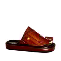 حذاء شرقي_ صناعة وطنية لماع