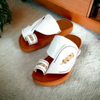 زبيرى ابيض مطرز × هافان ارتغاع وسط