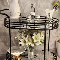 عربة تقديم منقوشة