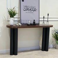 مدخل إستقبال سطح خشب بني