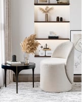 كرسي تسريحة صوف ابيض