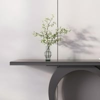 كونسول بتصميم عصري