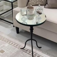 طاولة خدمه لون اسود سطح زجاج