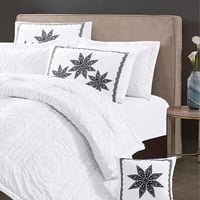 ستيلا ملكي | مفرش تطريز جودة عالية | أبيض