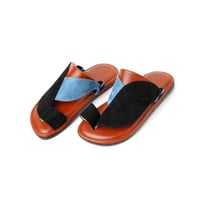 عرض الاحذيه اشتري حذاء والثاني مجانا