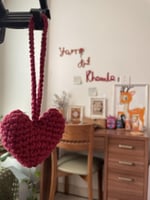 ميدالية سيارة أو شنطة