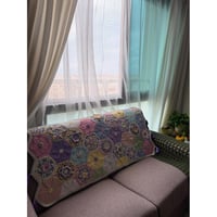 شال ربيع هادئ