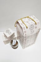 توزيعات ميني أكواب فخمة بنقش تراثي حصري 12 حبة