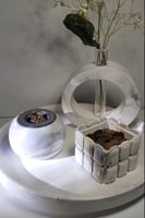 طقم ديكور بنمط رخام ابيض مبخرة