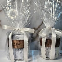 كوب قهوة - حفر أسماء بالليزر [مع] قهوة و شوكلاتة