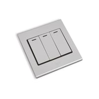 مفتاح إضاءة ثلاثي