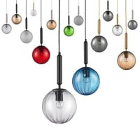 إضاءة ديكور بألوان متعددة